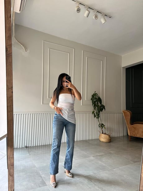 Flare Model Jean Pantolon Model Üzerinde Görünümü