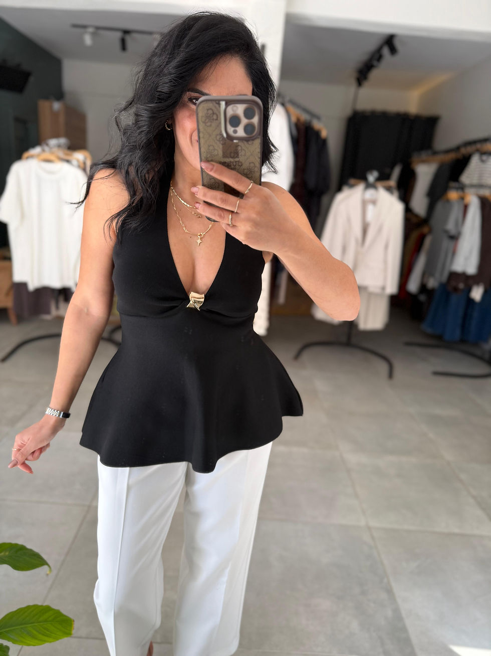Dlvn Peplum Bluz Model Üzerinde Görünümü