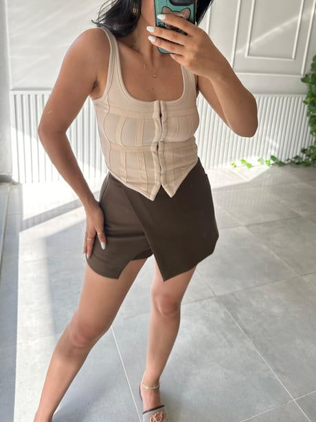 Dlvn Corse Top Model Üzerinde Görünümü