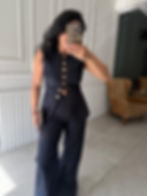 Kolsuz Jean Takım Model Üzerinde Görünümü