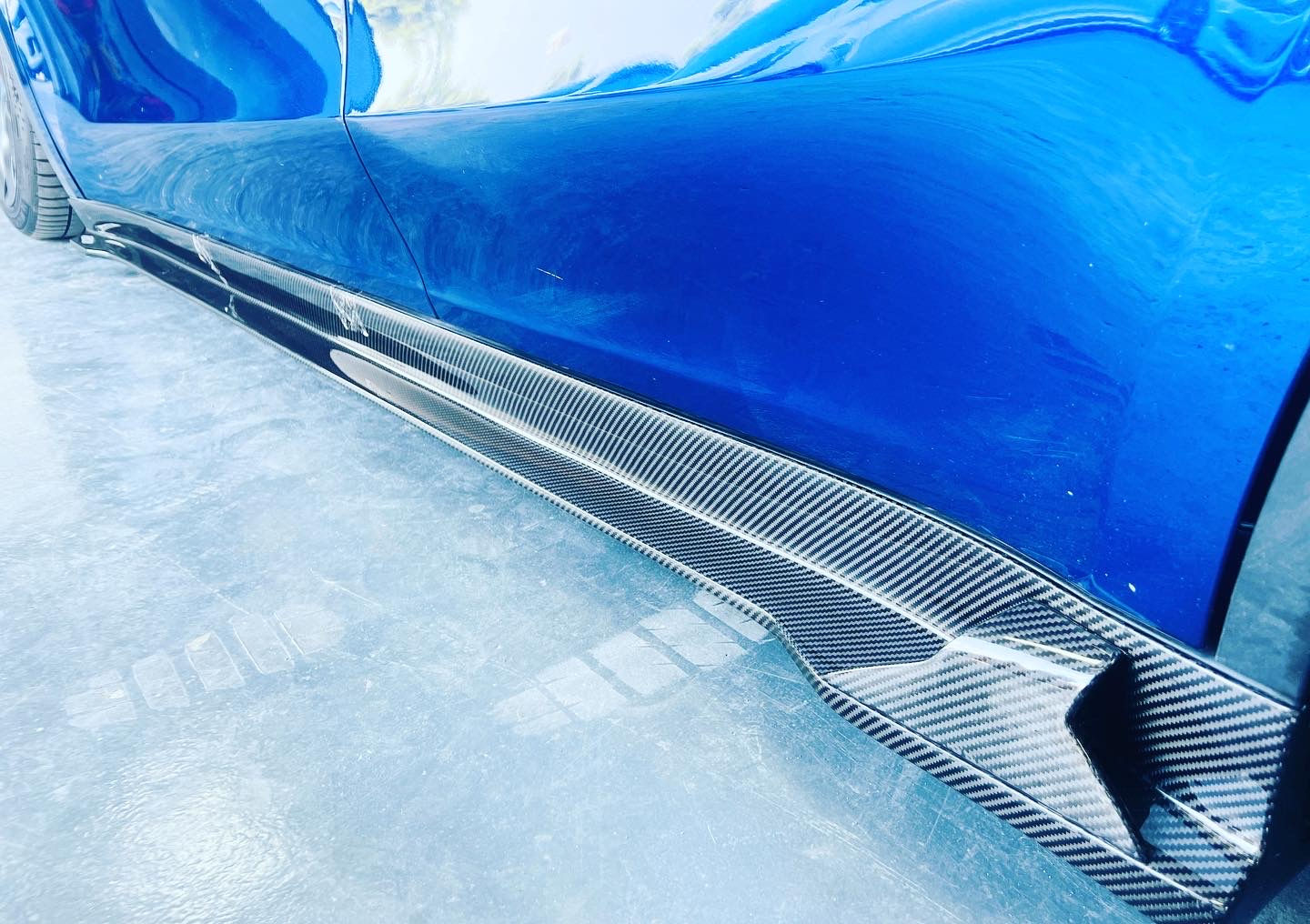 Tesla Model Y Dry Carbon Fiber Side Skirt