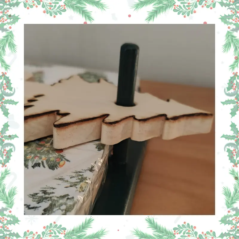 Miniature : Porte-serviettes Sapin de Noël