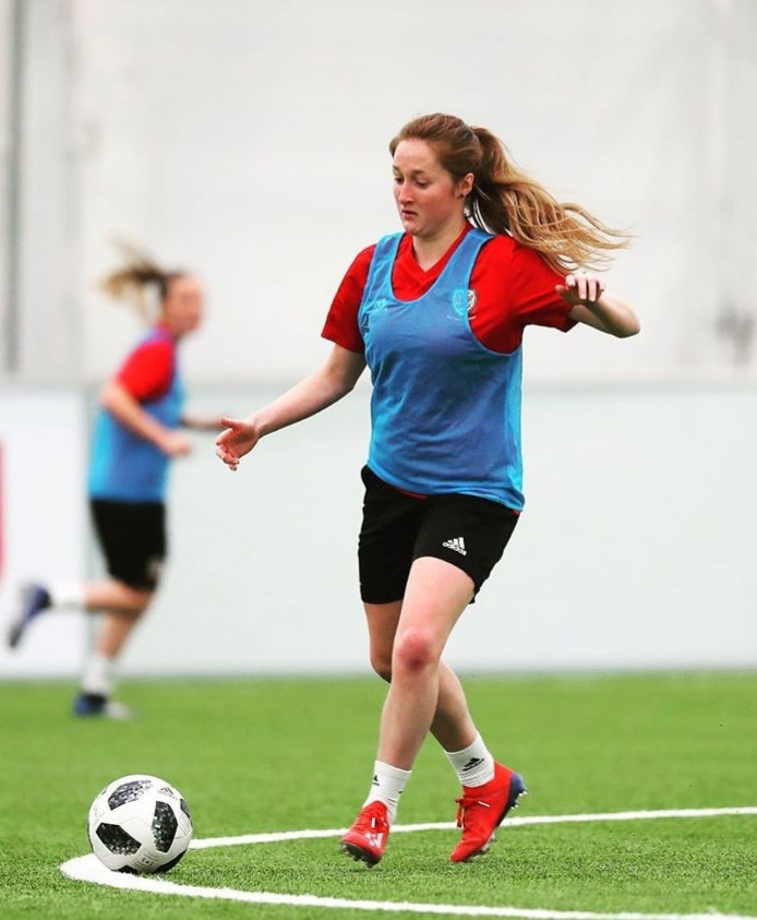 Yeovil midfielder Chloe Lloyd