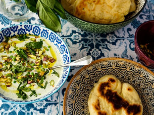 Tartinade feta/basilic/petits pois et pains plats