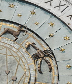 Detalhe do relógio do zodíaco