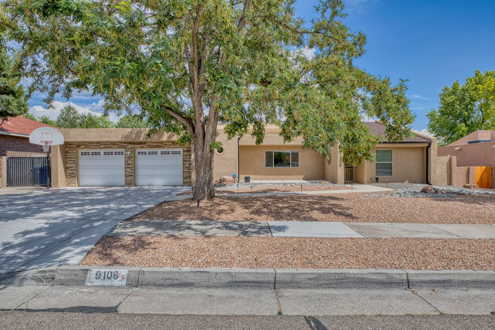 PhotoSnap Media - Albuquerque Real Estate Photographer - exterior photos
