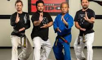 Dumont & TaidoFamily Chudan Gamae