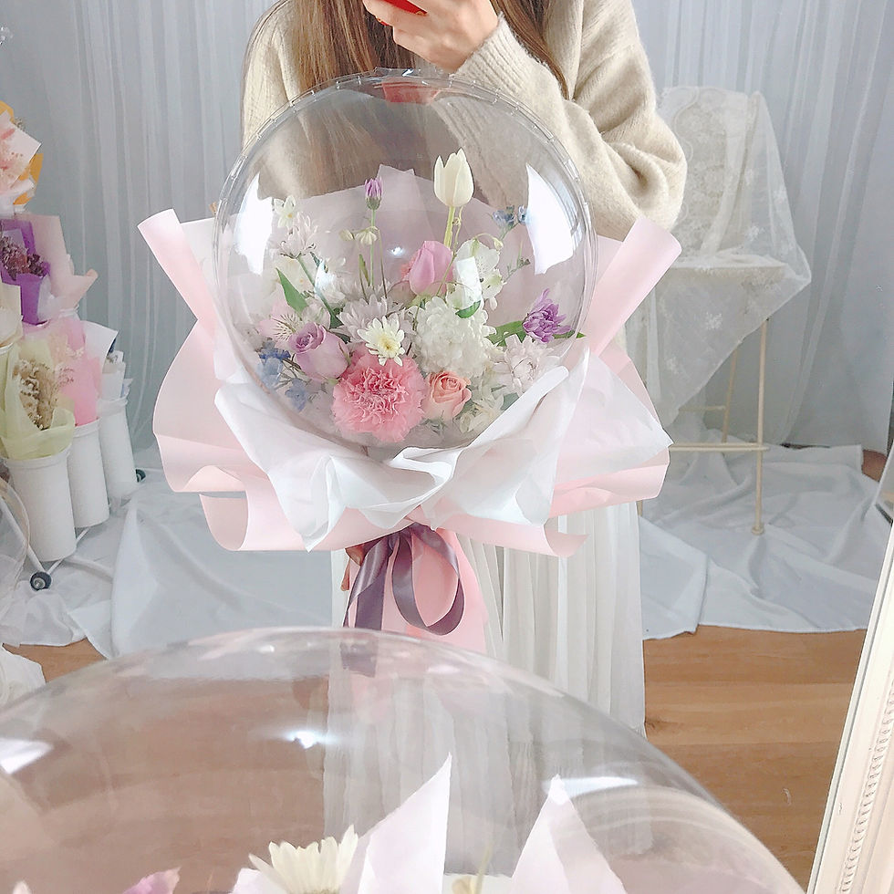 Thumbnail: Fresh Flower Balloon Bouquet