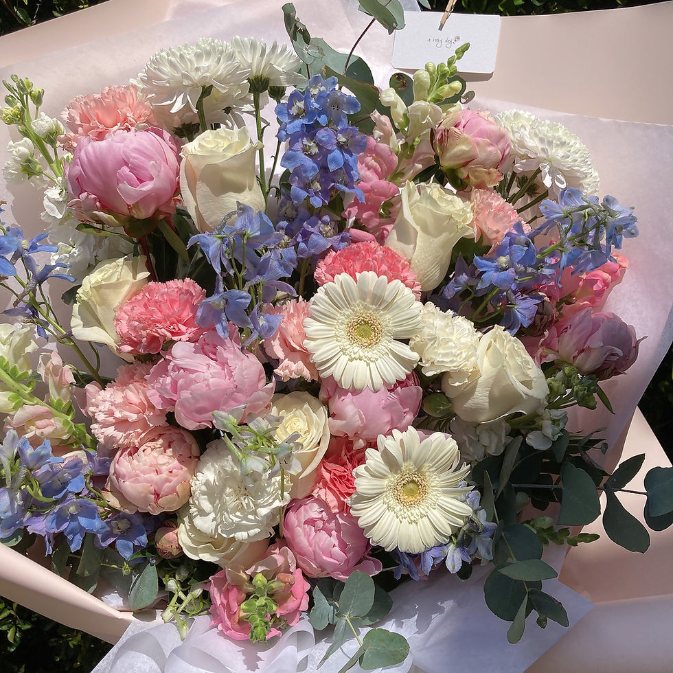 Thumbnail: Pink & Blue Bouquet