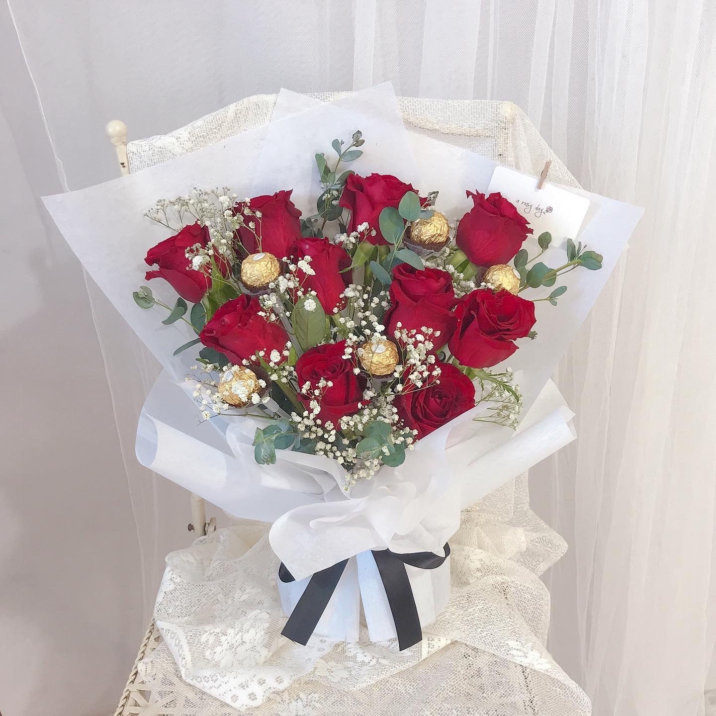 Red Roses Chocolate Bouquet