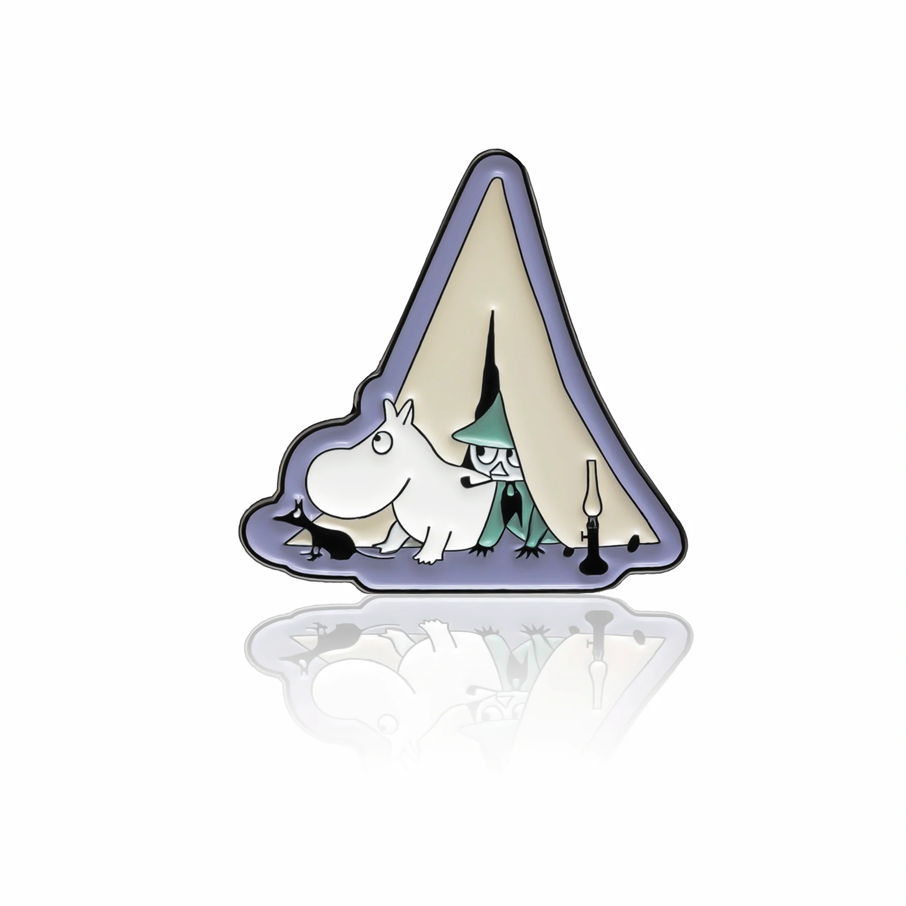 A pin badge featuring Snufkin and Moomin in a tent with the light of a lamp.