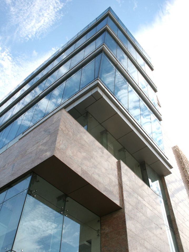 EMAAR BUSINESS PARK-3.jpg