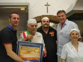 Tivoli: Riapre la storica panineria di Pippo, conosciuta in tutto il mondo