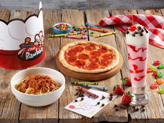 Italianni’s se une a las familias para el festejo de los pequeños del hogar