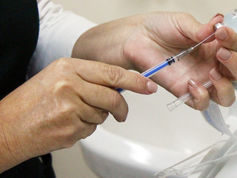 Supera Baja California Sur meta de vacunación contra influenza