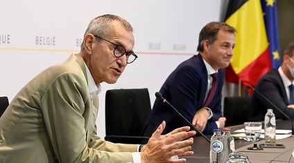 Media marc de vos.jpg