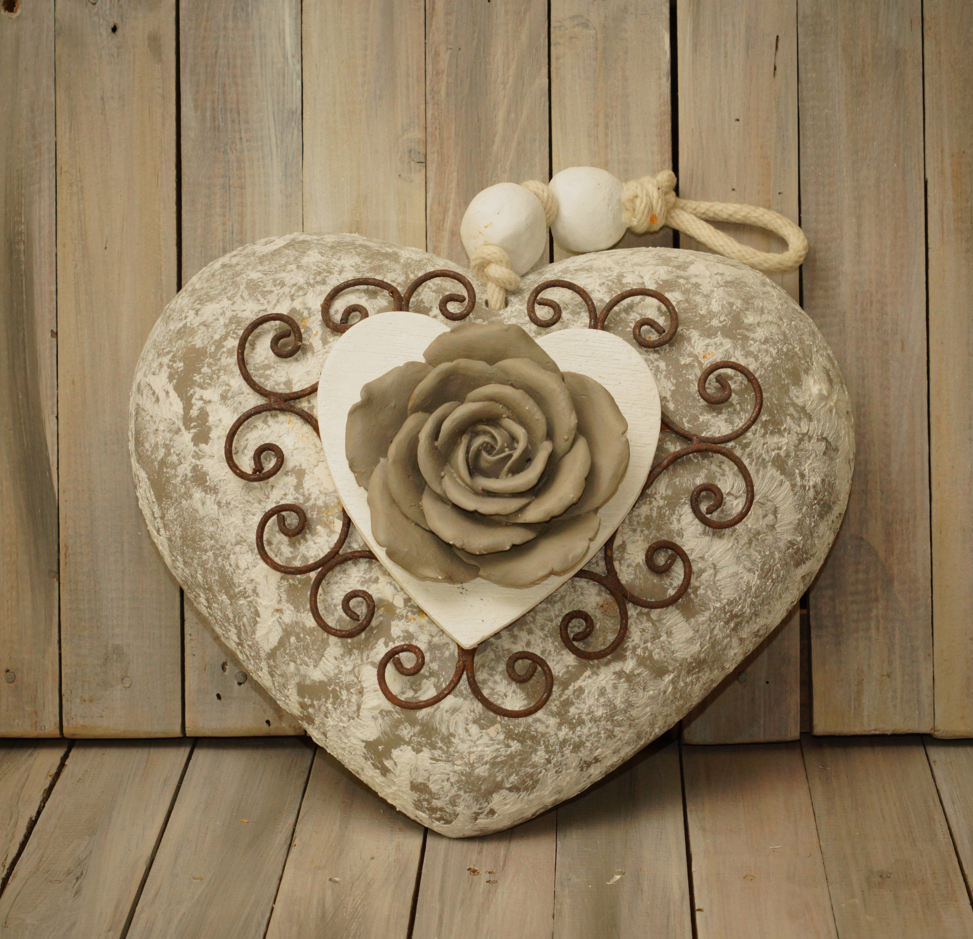 Large Heart with Wire, Heart and Rose Detail