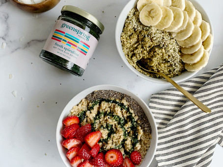Superfood Fresh Spirulina Oatmeal- 2 Ways