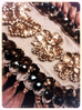 Epaulettes d'or et de jais