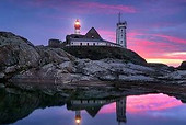 Pointe-Saint-Mathieu-flaque.jpg