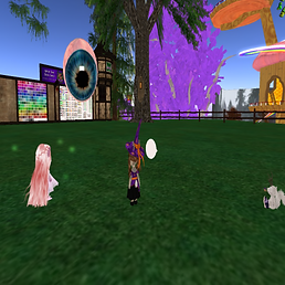Glass Eye Following Qwibble and Dee Dee