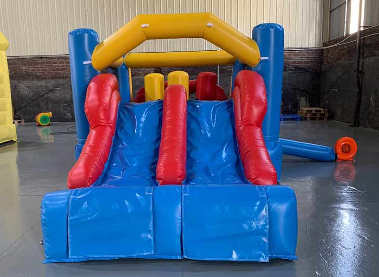 תמונה ממוזערת: מתנפח מסלול מכשולים להשכרה