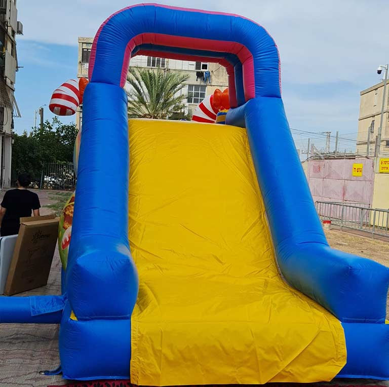 תמונה ממוזערת: מתנפח אתגרון סוכריה ענק להשכרה