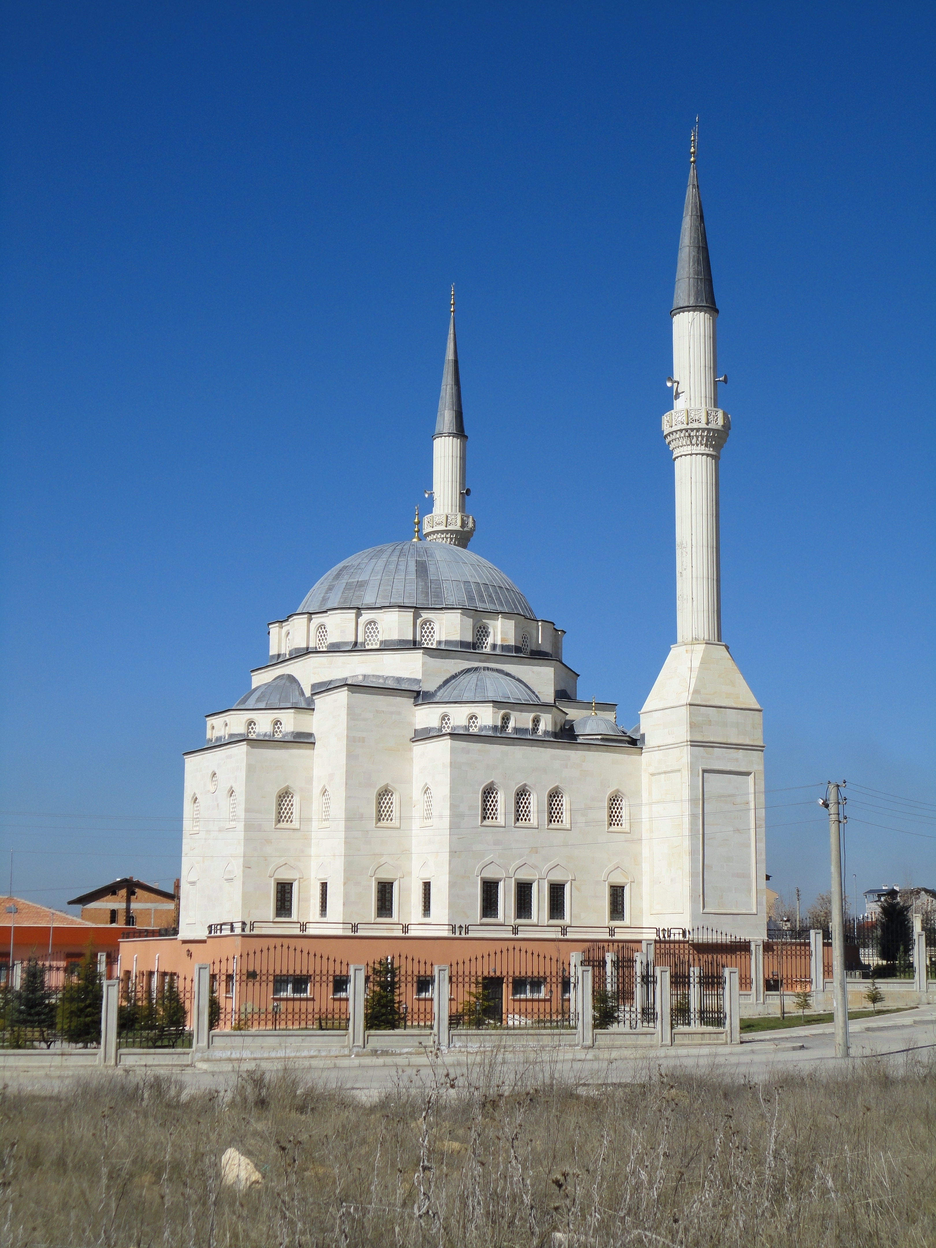 İNCEK TEK CAMİİ