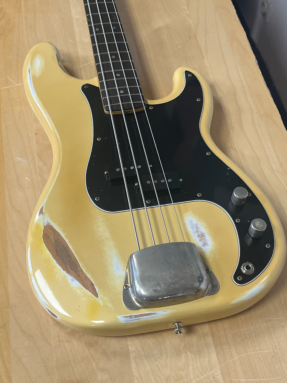 66 Blonde Precision bass