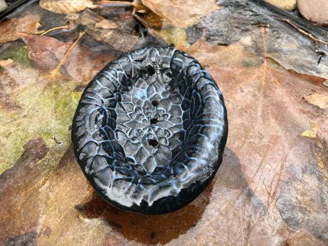 Thumbnail: black & blue lace soap dish