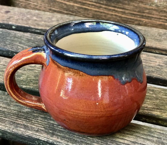 dark cinnamon drip mok