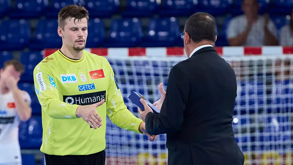 Sergey Hernández, MVP del Barça - Magdeburgo de septiembre / DANI BARBEITO