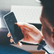 Debes seguir una serie de pasos para comprobar si tu teléfono tiene una aplicación espía. (Pixabay)