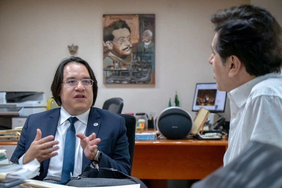 El Poder Judicial del Estado de Querétaro vinculó a proceso penal a la adolescente, a quien se decretó la medida cautelar de prisión domiciliaria. Foto @fiscaliaqro