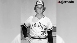 Jones fue uno de los mejores lanzadores de las mayores en 1975 y 1976, siendo elegido dos veces al Juego de Estrellas y convirtiéndose en el primer jugador en ganar el Cy Young con los Padres. Foto Ap