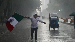 Con lluvia incluida, aficionados celebran al Tricolor tras el debut del Mundial 2026