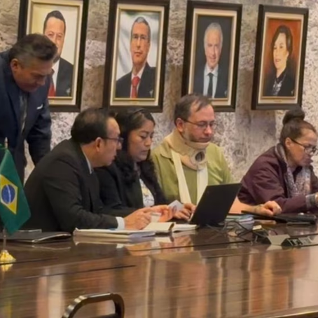 Personal del MP acudieron al Senado para levantar la denuncia de Noroña.