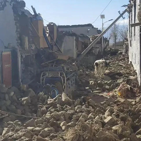 Terremoto en el Tíbet deja más de 120 muertos; ‘ofrezco mis oraciones’: el dalái lama