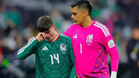 Los mexicanos Armando González y Raúl Rangel tras acabar el partido.