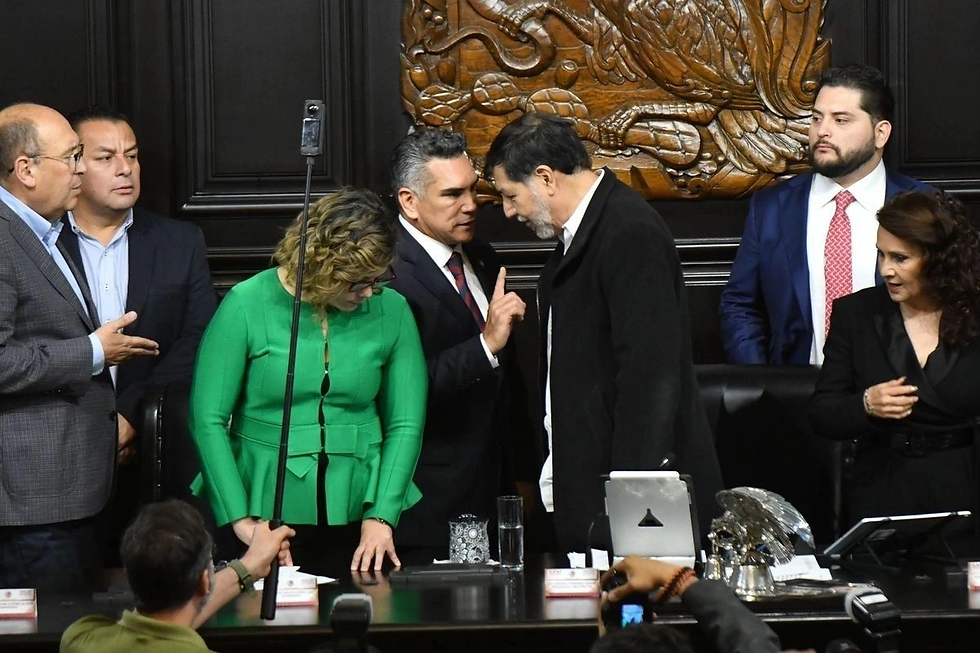 Alito Moreno le respondió en correo electrónico: “Cobarde Fernández Noroña, regresa esos escoltas que le cuestan a todos los mexicanos, porque ni los pagas tú. ¡Eres un cínico, un mentiroso y un corrupto! Devuélvelos para que cuiden a la gente, no a ti… que eres un coyón, un cobarde y un vil chillón”. Foto Cuartoscuro/ Archivo