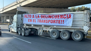 Carretera Texcoco-Lechería, a la altura de la Macroplaza en Tecámac, entronque con Circuito Exterior Mexiquense. Foto Javier Salinas