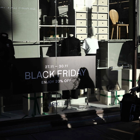 Los profesionales de la ciberseguridad lo llaman cada vez más “Día del Fraude Negro” debido al aumento de víctimas, y todo apunta a que esta edición será una de las peores. Foto AFP