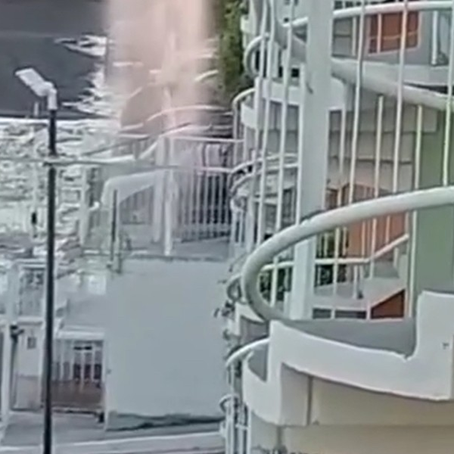 Fuerte fuga de agua permaneció sin atención de JAPAM