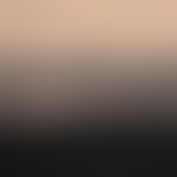 El humo y el polvo del bombardeo israelí en el norte de la Franja de Gaza se elevan sobre los edificios cerca de la frontera entre Israel y Gaza, vistos desde el sur de Israel, el lunes 14 de julio de 2025. Foto Ap