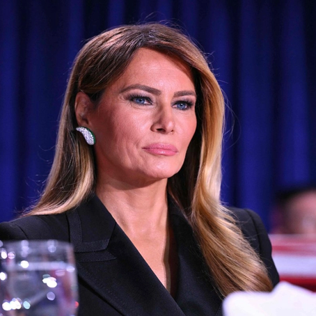 La Primera Dama de los Estados Unidos, Melania Trump, durante la cena de corresponsales de la Casa Blanca en el Washington Hilton en Washington, DC, el 25 de abril de 2026. Foto Afp