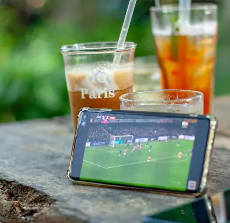 Futbol en el Movil Pexels