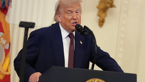 El presidente de Estadois Unidos, Donald Trump, en la sale este de la Casa Blanca, el 18 de junio de 2026. Foto Ap