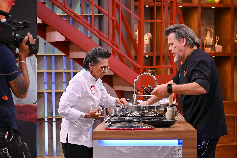 La despedida de la actriz fue muy emotiva. (@MasterChefMx)