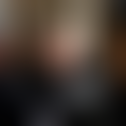 Gérard Depardieu sale del tribunal penal de París el 24 de marzo de 2025. Julien De Rosa/AFP/Getty Images