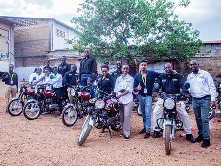 Nova Team taking pictures with SIMBA Team at Banda assembling plant